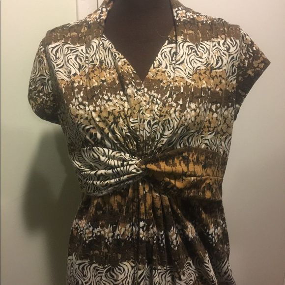 Top Flutter Sleeves Knotted Front - Picture 2 of 7